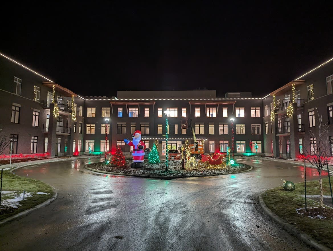 Commercial Christmas light installation for a business by GTA Christmas Lighting